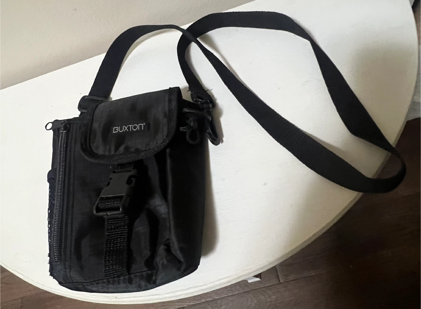 Buxton Black Small Shoulder Pouch Bag