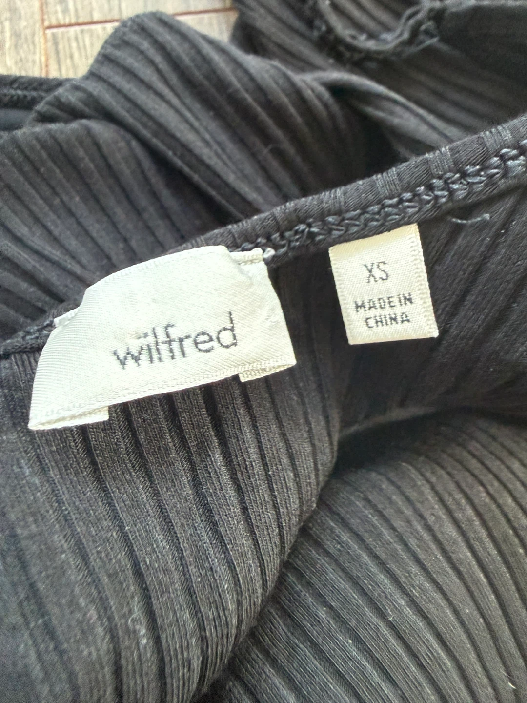 Aritzia Wilfred Black Ribbed Bodysuit - XS - photo 3