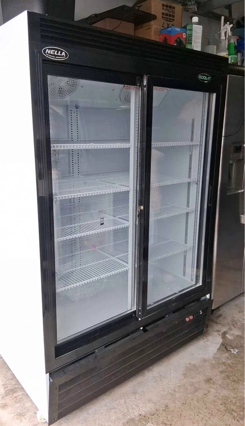 Koll 45 merchandiser refrigerator