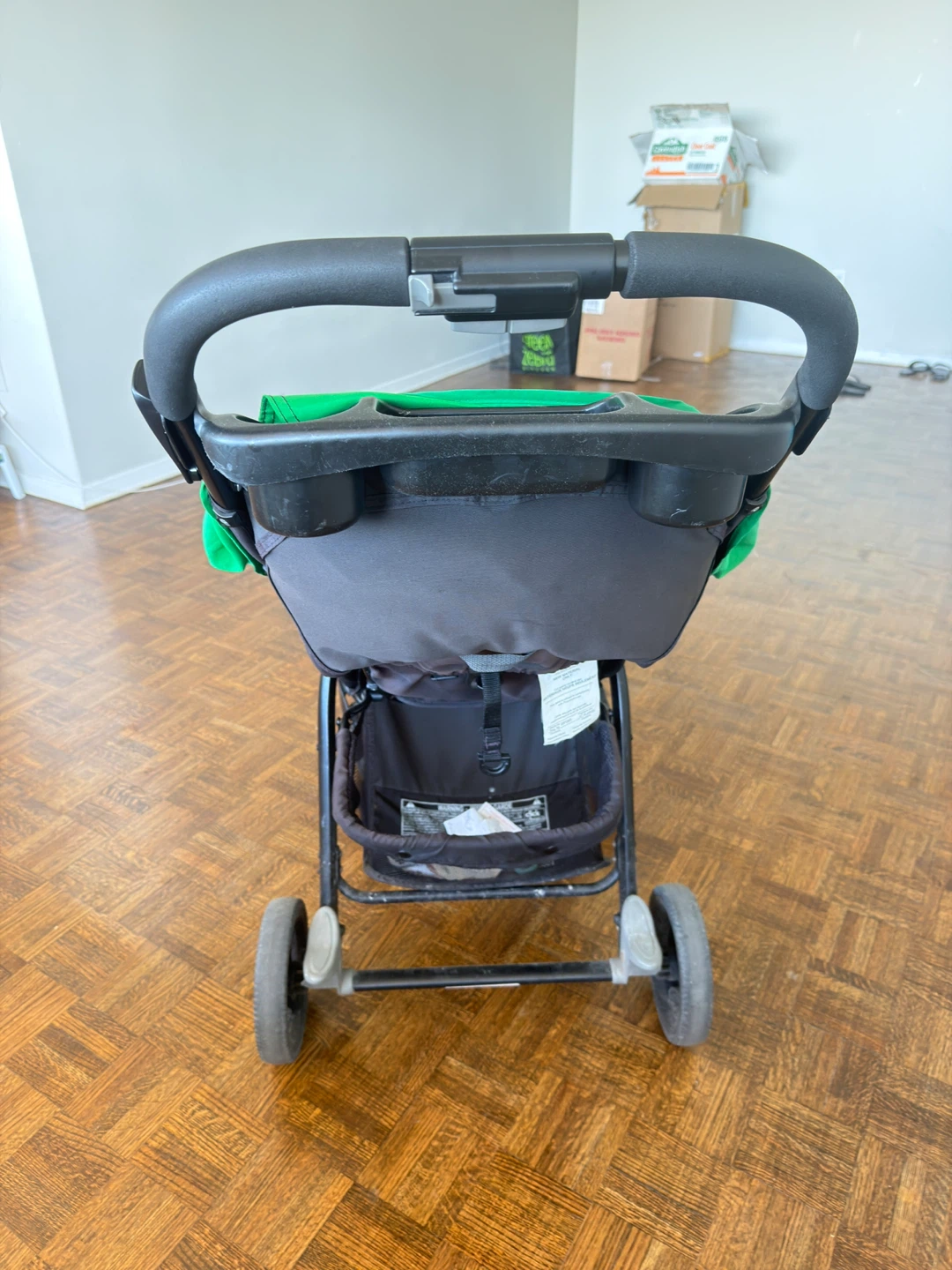 Graco Stroller with Green Canopy - photo 2