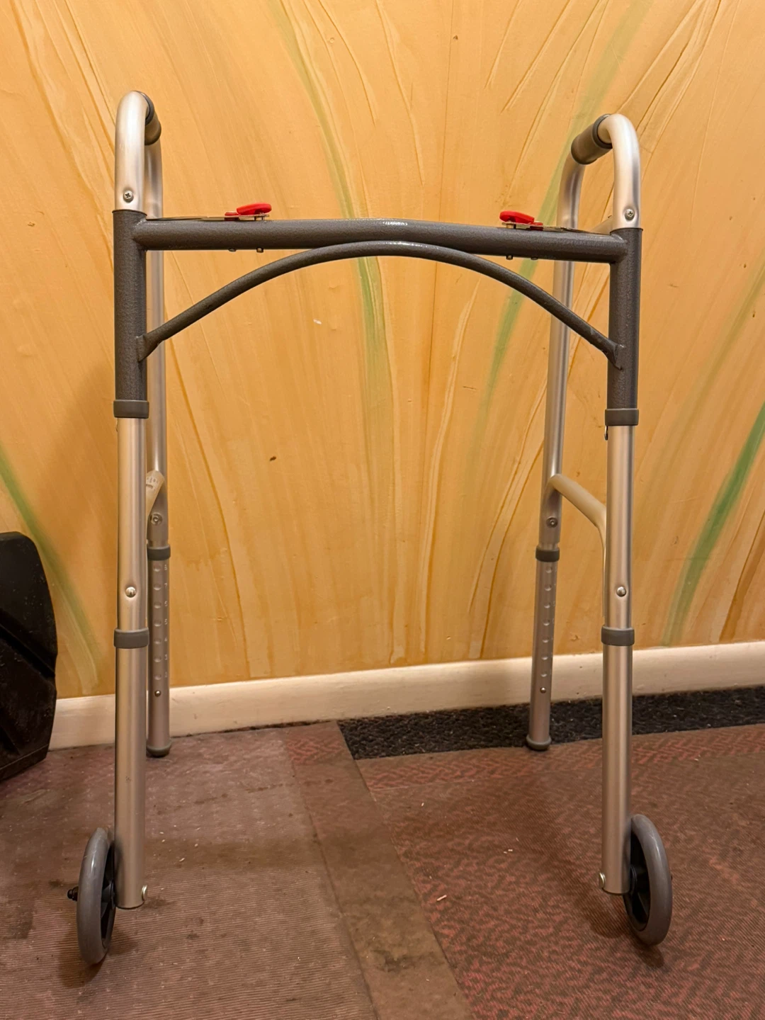 Lightweight Folding Walker for Sale – Brand new - photo 2