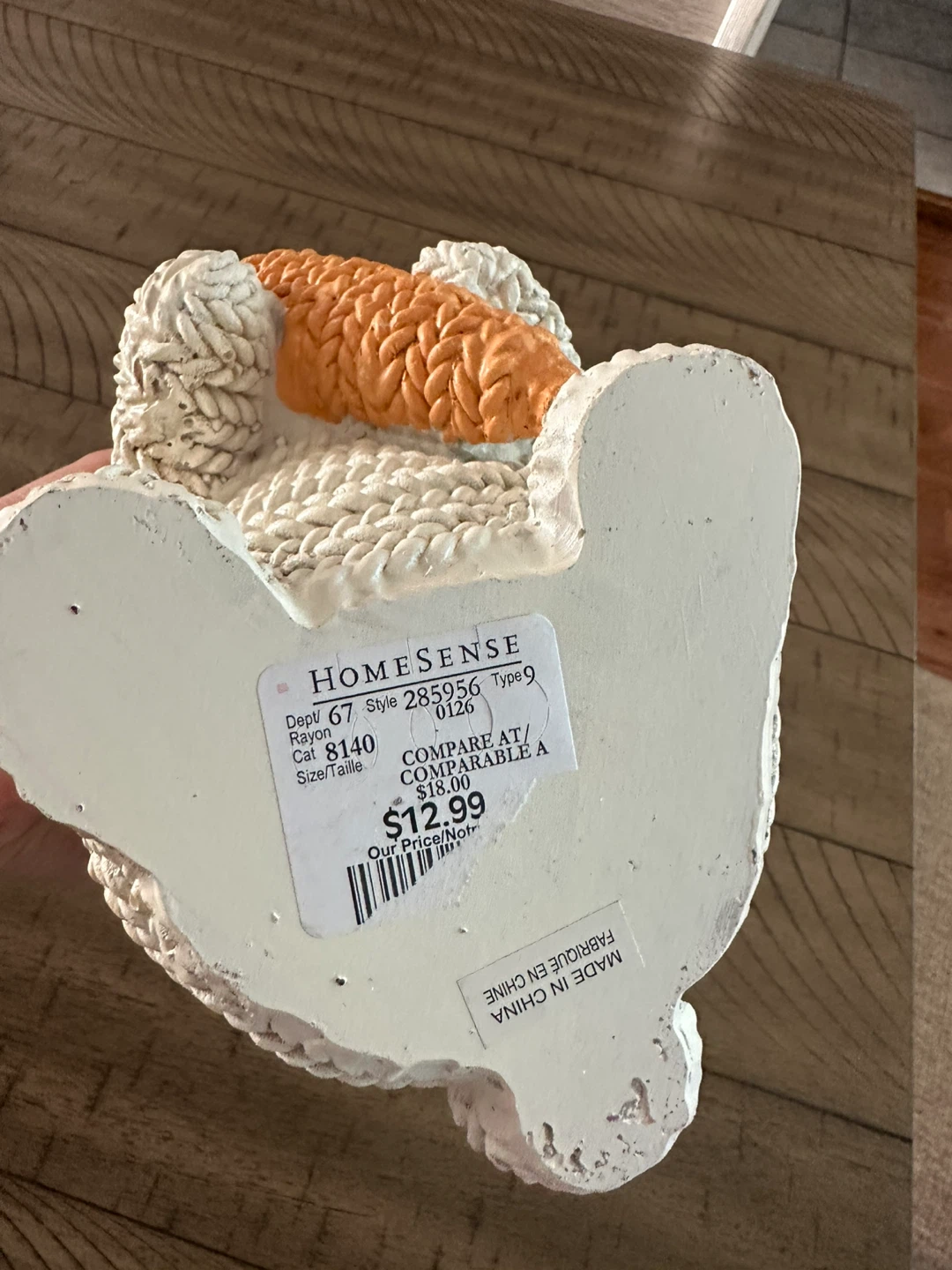 Homesense White Textured Bunny with Carrot Figurine - photo 4