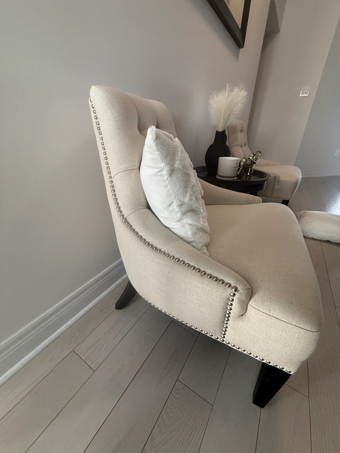 Cream pair of Tufted Accent Chairs with Studded Trim - photo 5