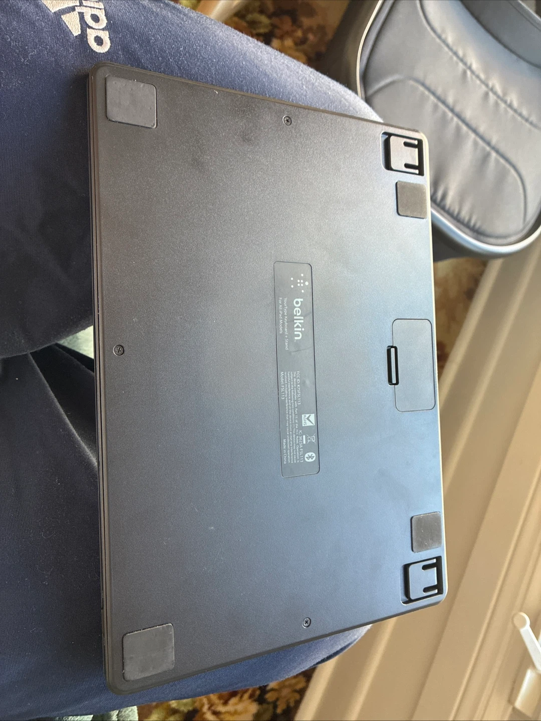 belkin F5L113 your type keyboard and stand fits all ipads models - photo 5