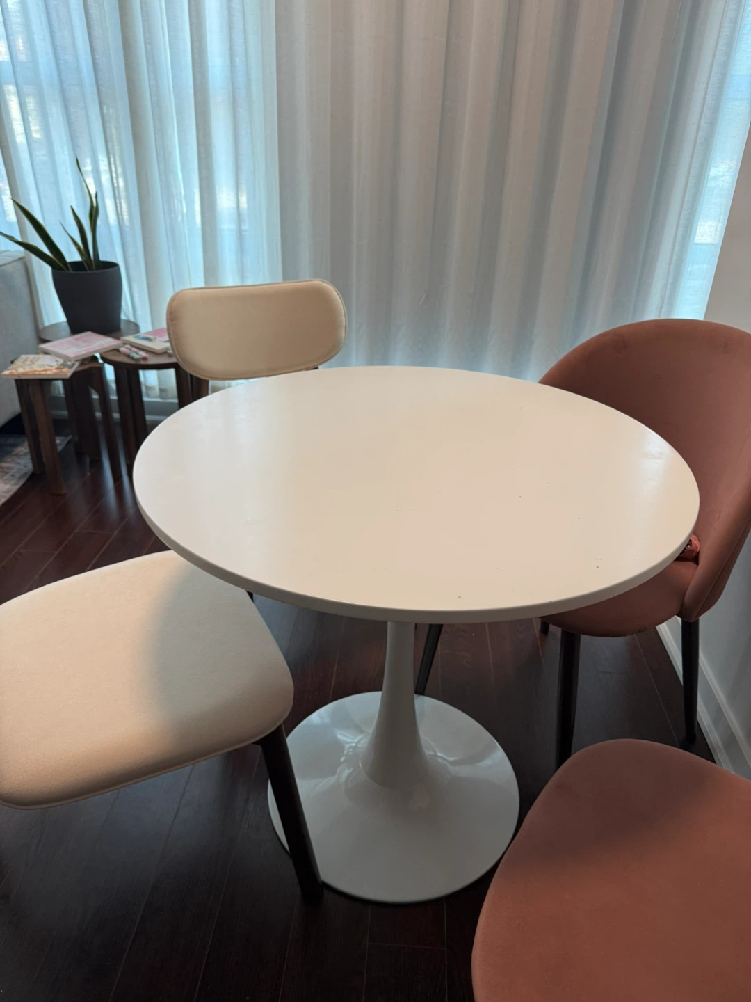 White tulip table - photo 3