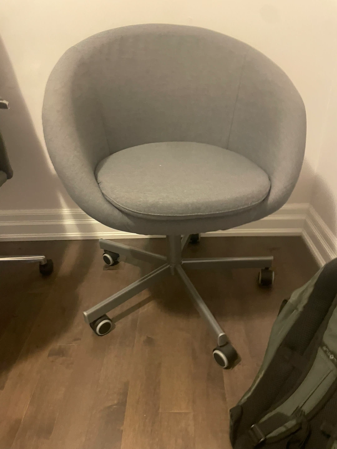 Grey Swivel Office Chair