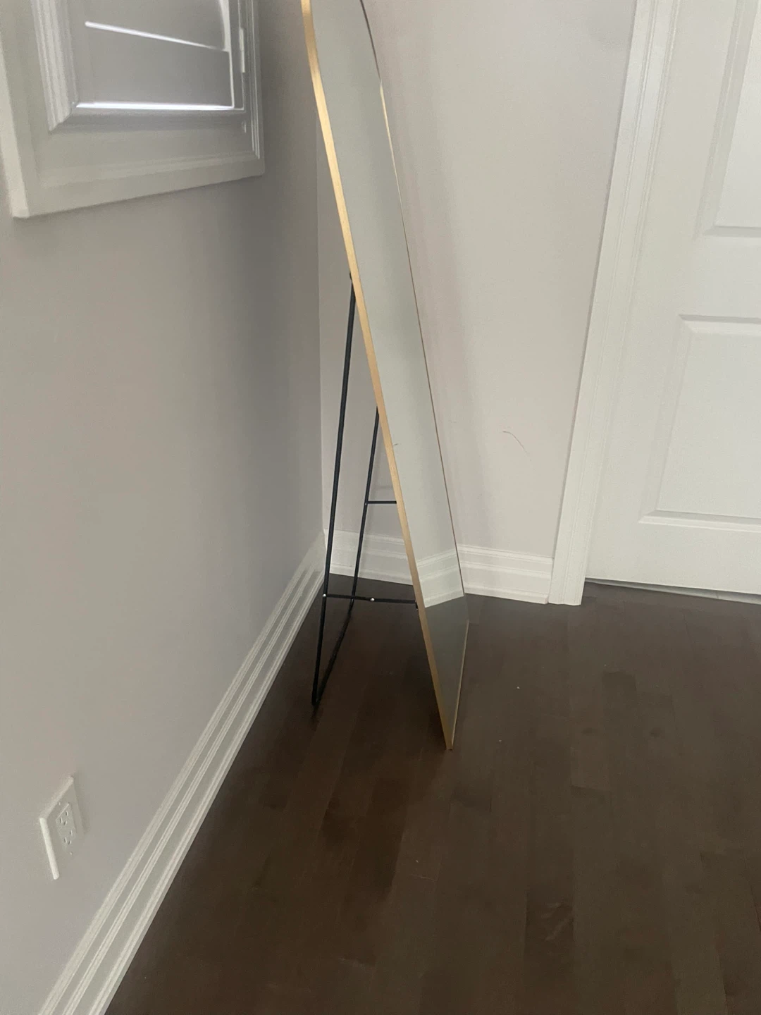 Arched Floor Mirror with Gold Frame - photo 2