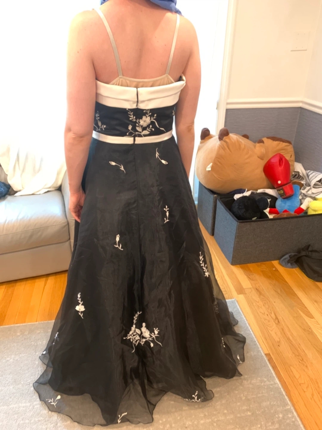 Black and White Floral Embroidered Strapless Gown with Belt - photo 2