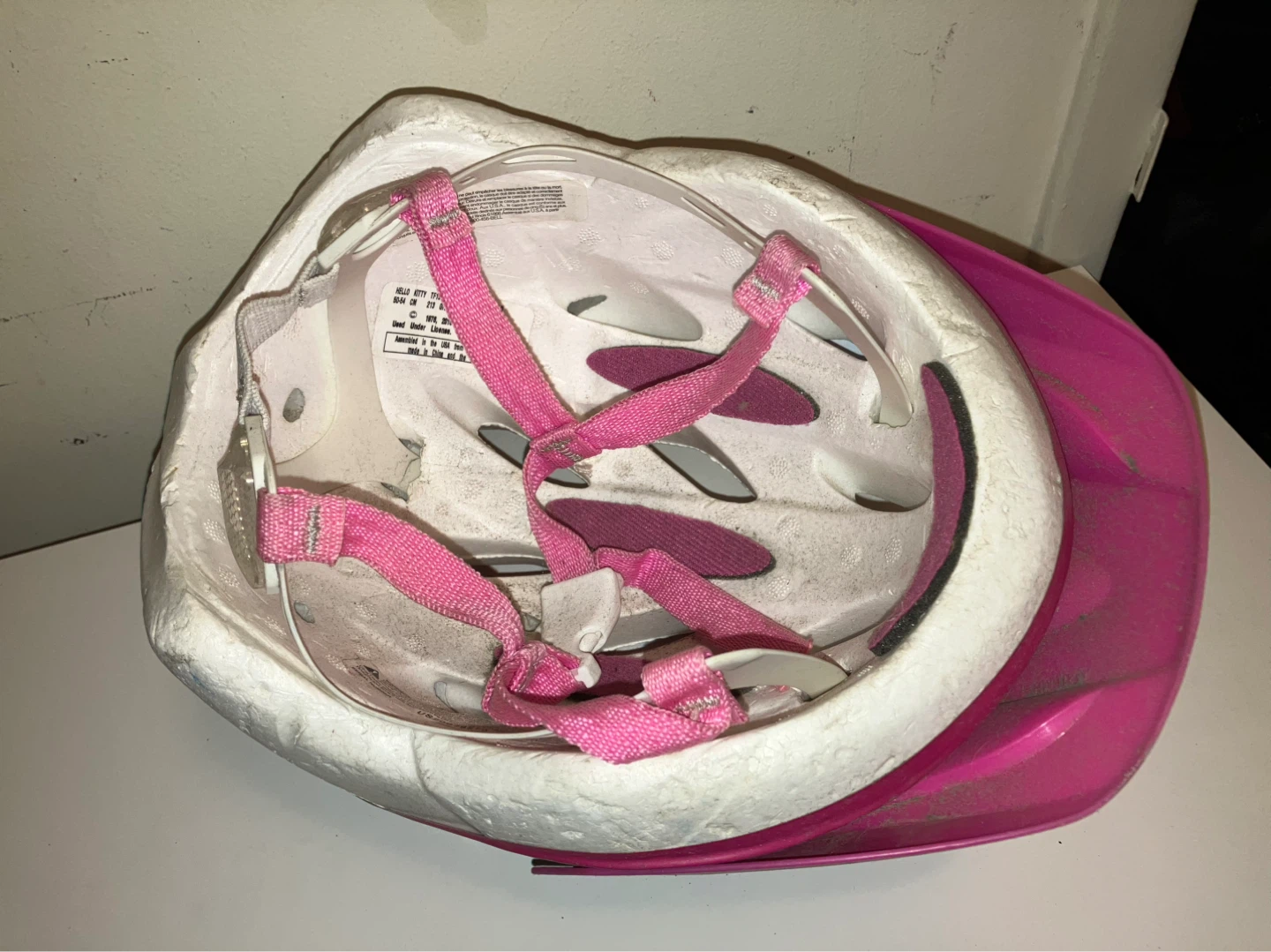 Kids Hello Kitty Bike Helmet - photo 2