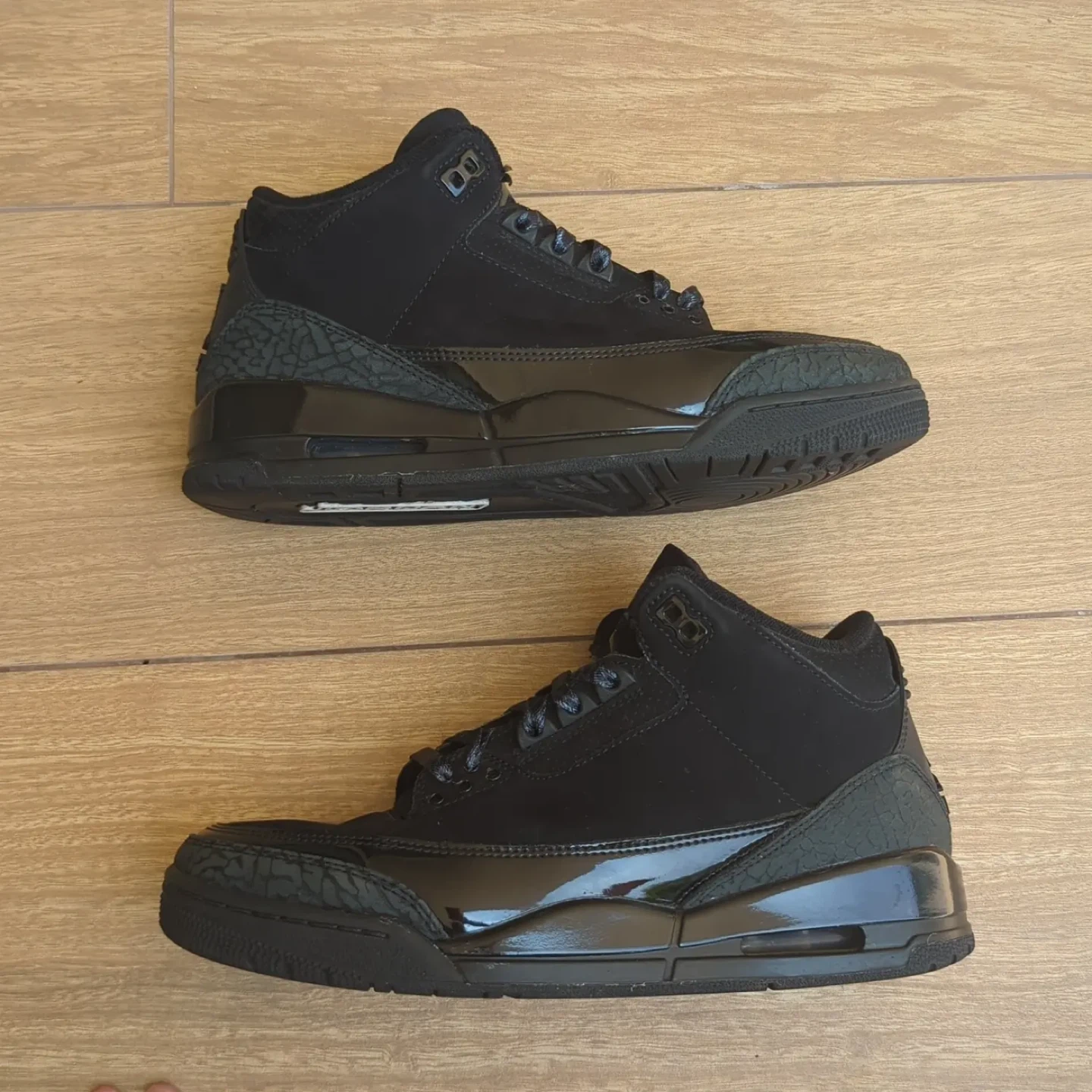 Jordan 3 black cat