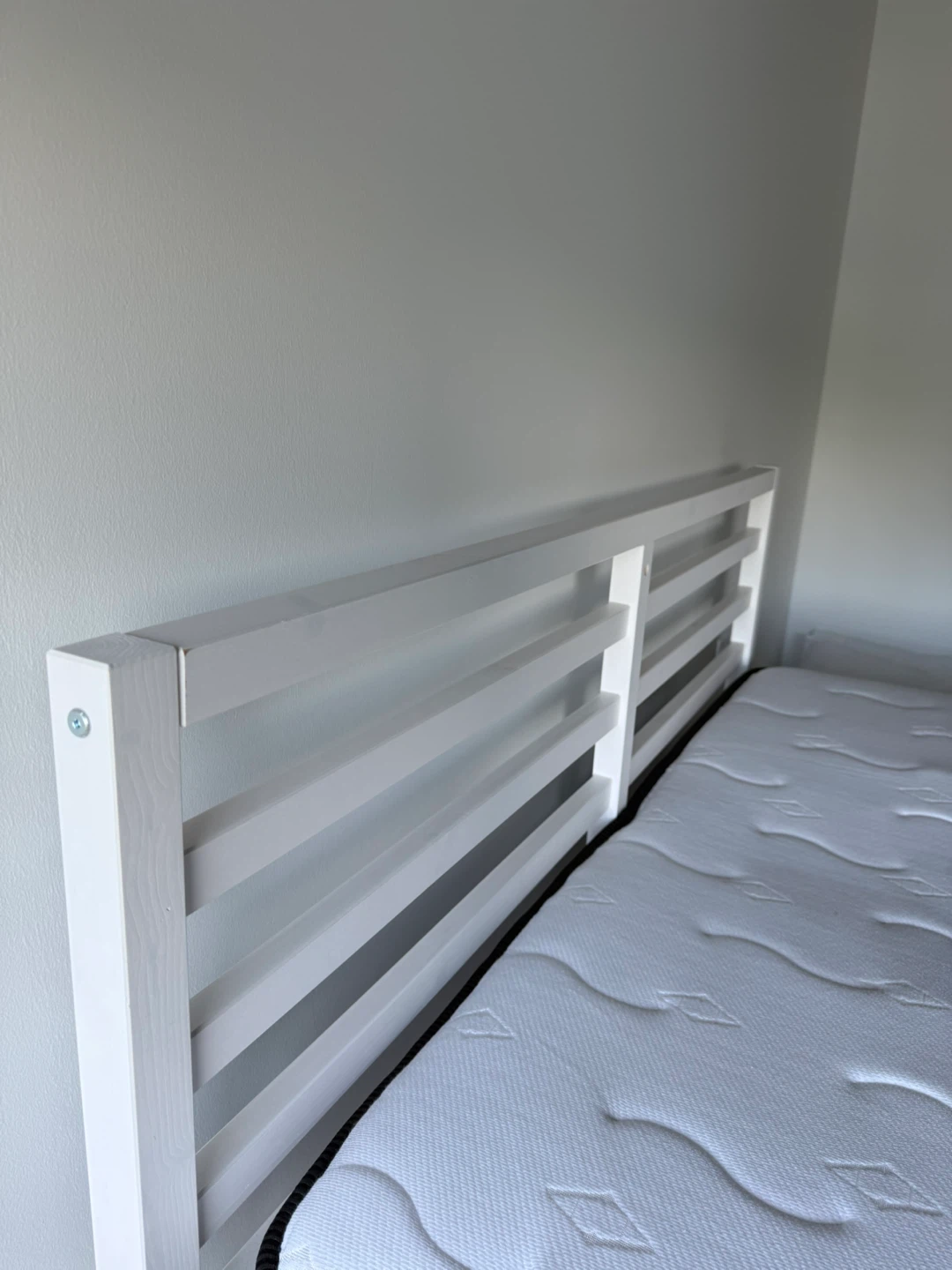Queen Bed Frame with slatted bed base - photo 2