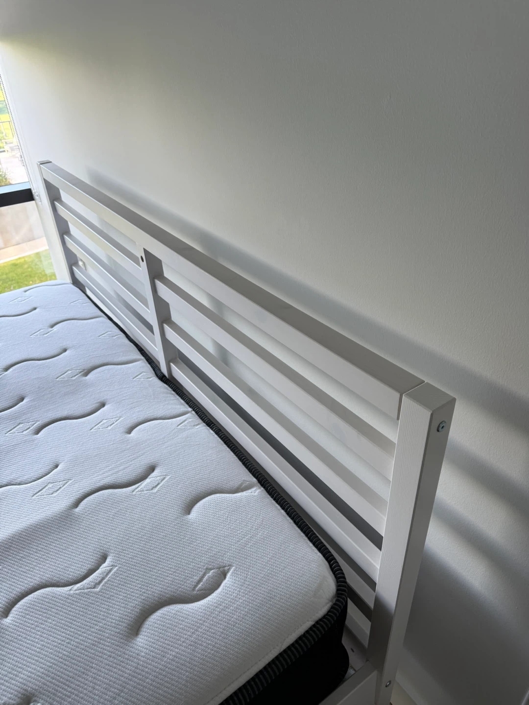 Queen Bed Frame with slatted bed base - photo 4