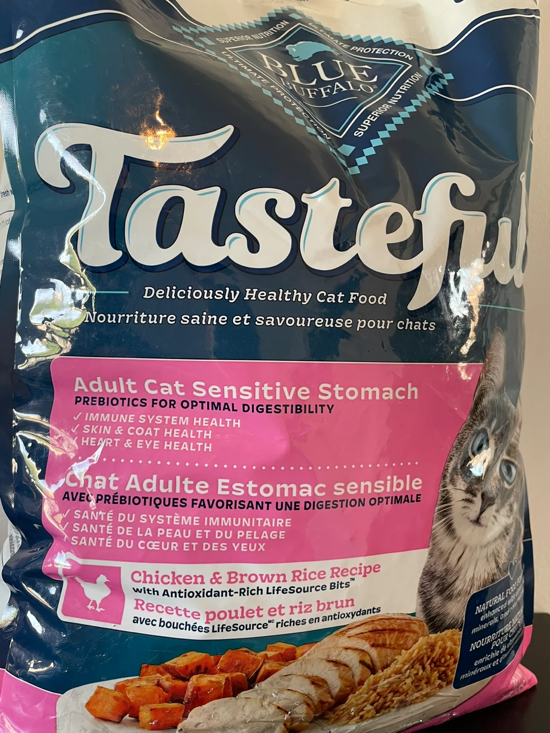 15lbs Blue Tasteful Cat Food Brand New-Sensitive Stomach - photo 2