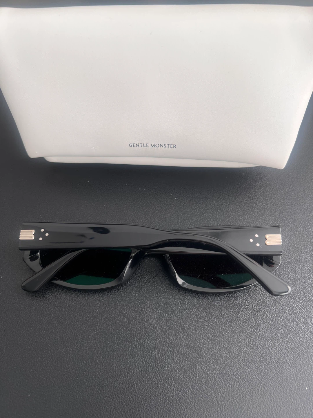 Gentle Monster Sunglasses - photo 2