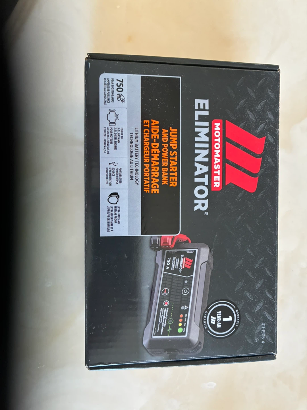 MotoMaster Eliminator Booster Pack/Jump Starter & USB Power bank