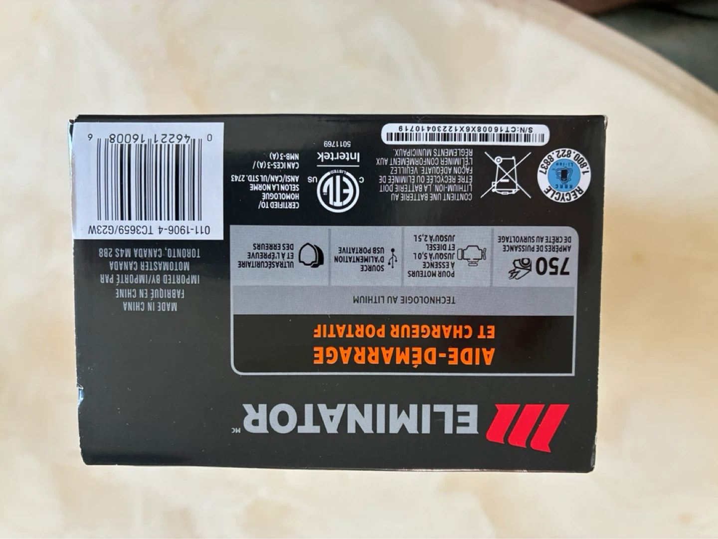 MotoMaster Eliminator Booster Pack/Jump Starter & USB Power bank - photo 2