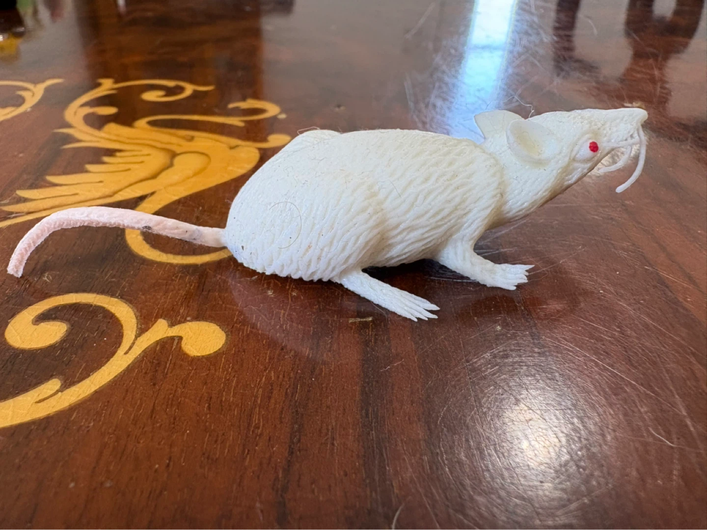 Gigantor Rubber Albino White Rat Red Eyes Authentic - photo 2