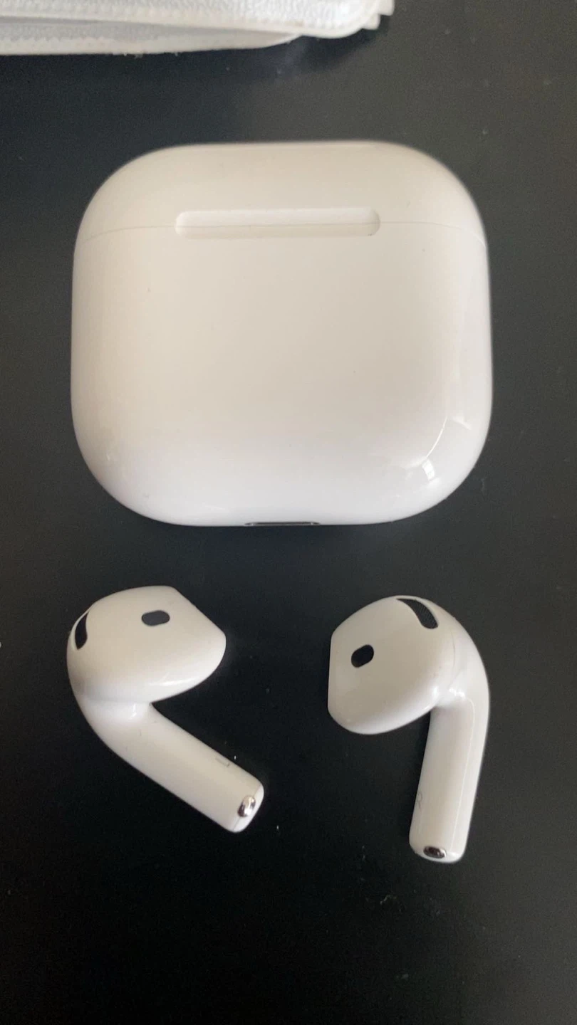 Apple AirPods Pro 4s - photo 3
