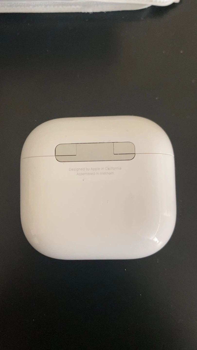 Apple AirPods Pro 4s - photo 2