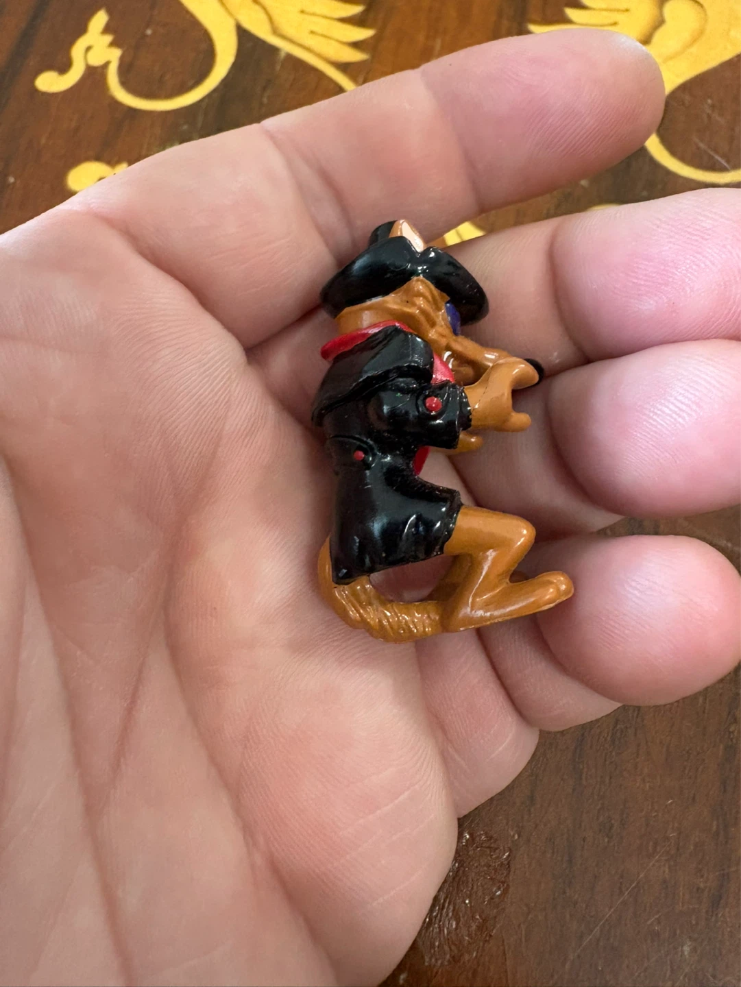 2003 Kinder Coyote Figure Toy “Die Motocoyoten” - photo 2