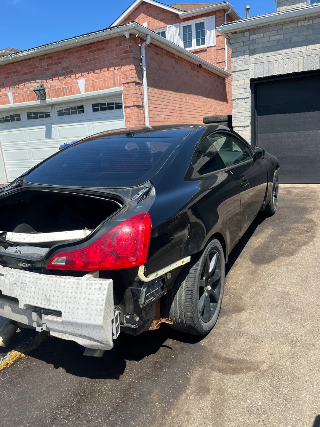 G37 Coupe Part Out - photo 3