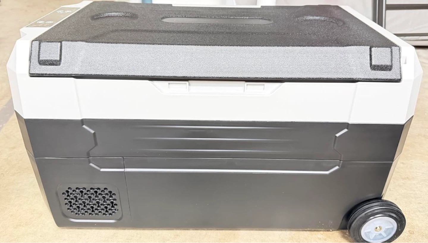 Portable Refrigerator/Freezer with Wheels - photo 4