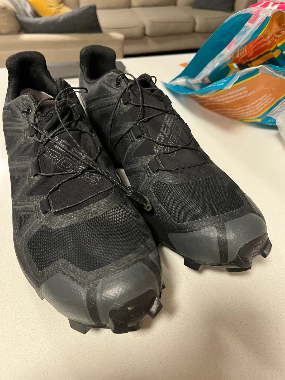 Salomon Speedcross 6 Trail Running Shoes