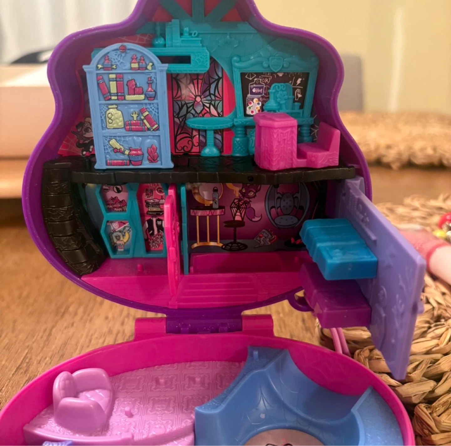 Monster High Polly Pocket Playset - photo 4