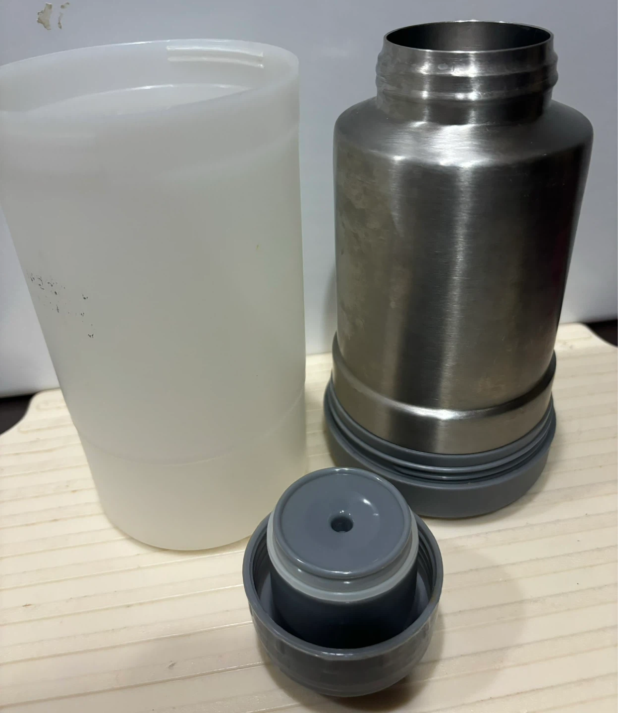 Stainless Steel Insulated Travel Mug - photo 2
