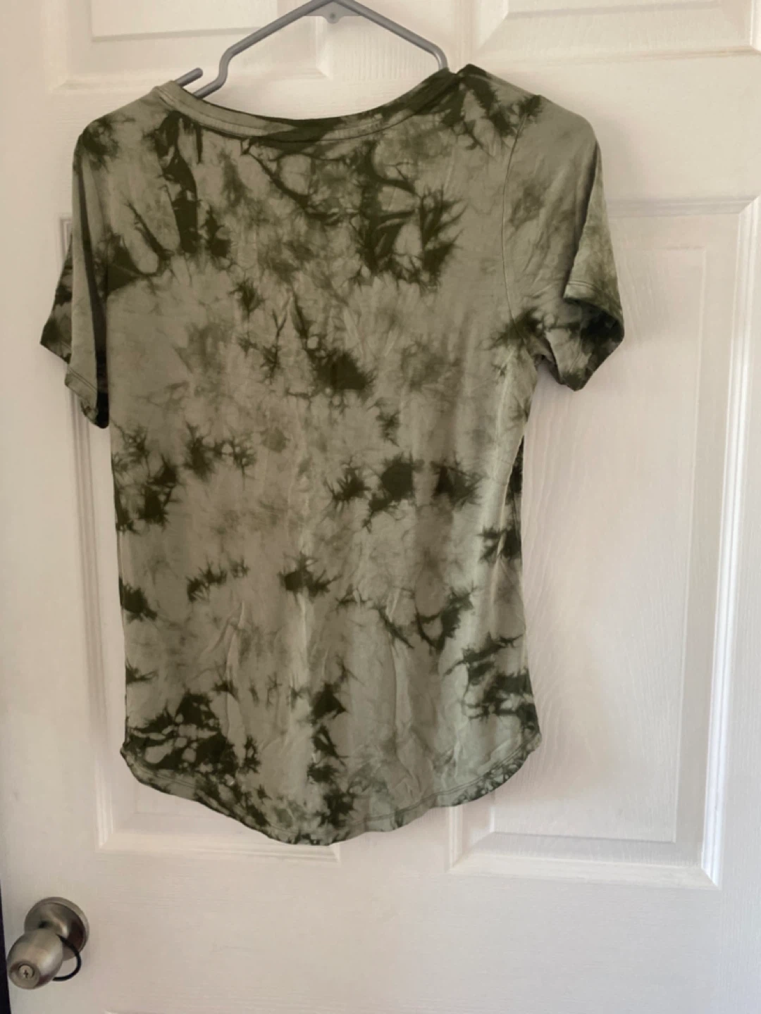 Old Navy Luxe Tie-Dye V-Neck T-Shirt - XS - photo 4