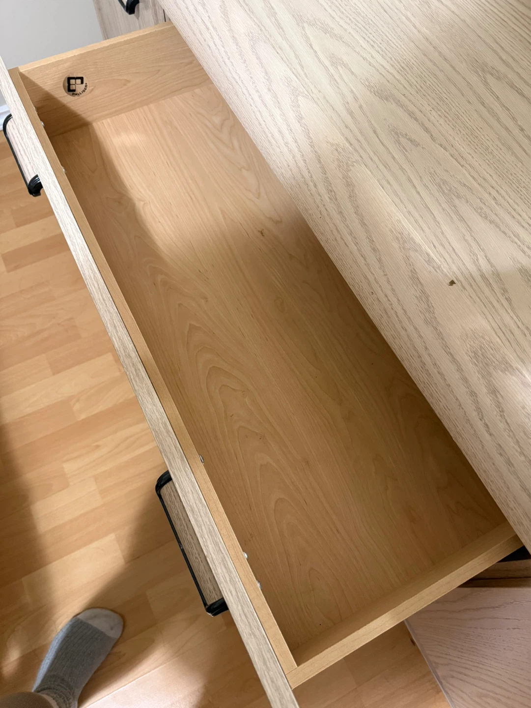 Bedroom Dresser with Mirror - photo 2