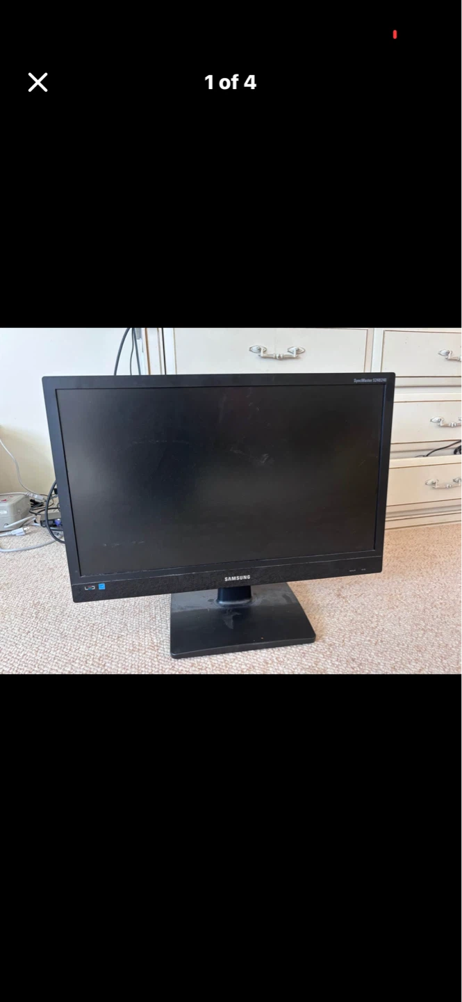 Samsung 21.5" HD Monitor