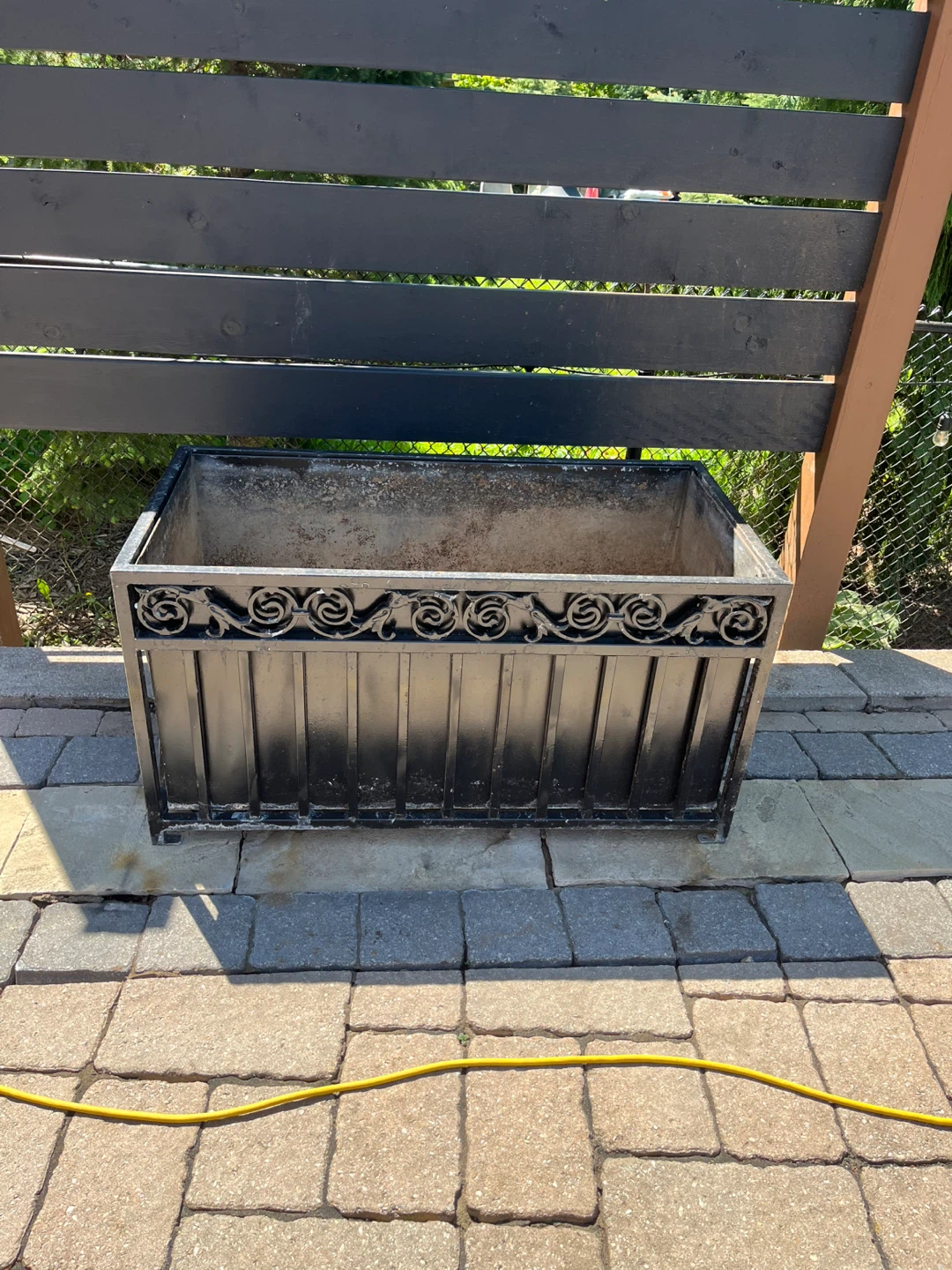 FOR SALE – COMMERCIAL GRADE CUSTOM IRON PLANTERS - photo 4