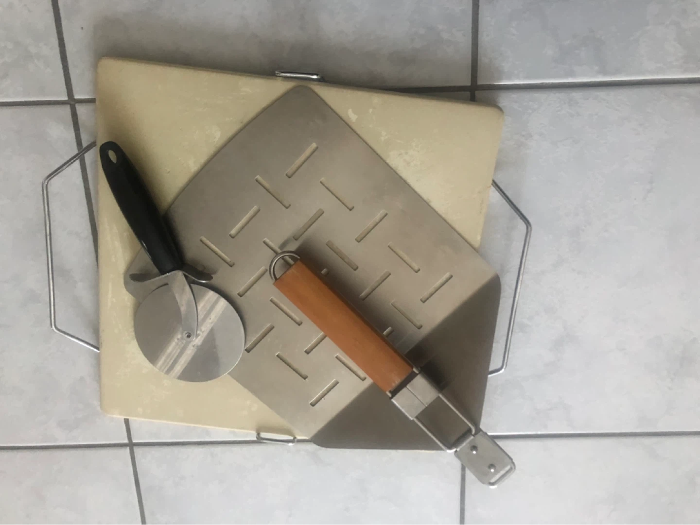 Pizza Stone Set with Peel and Cutter - photo 2
