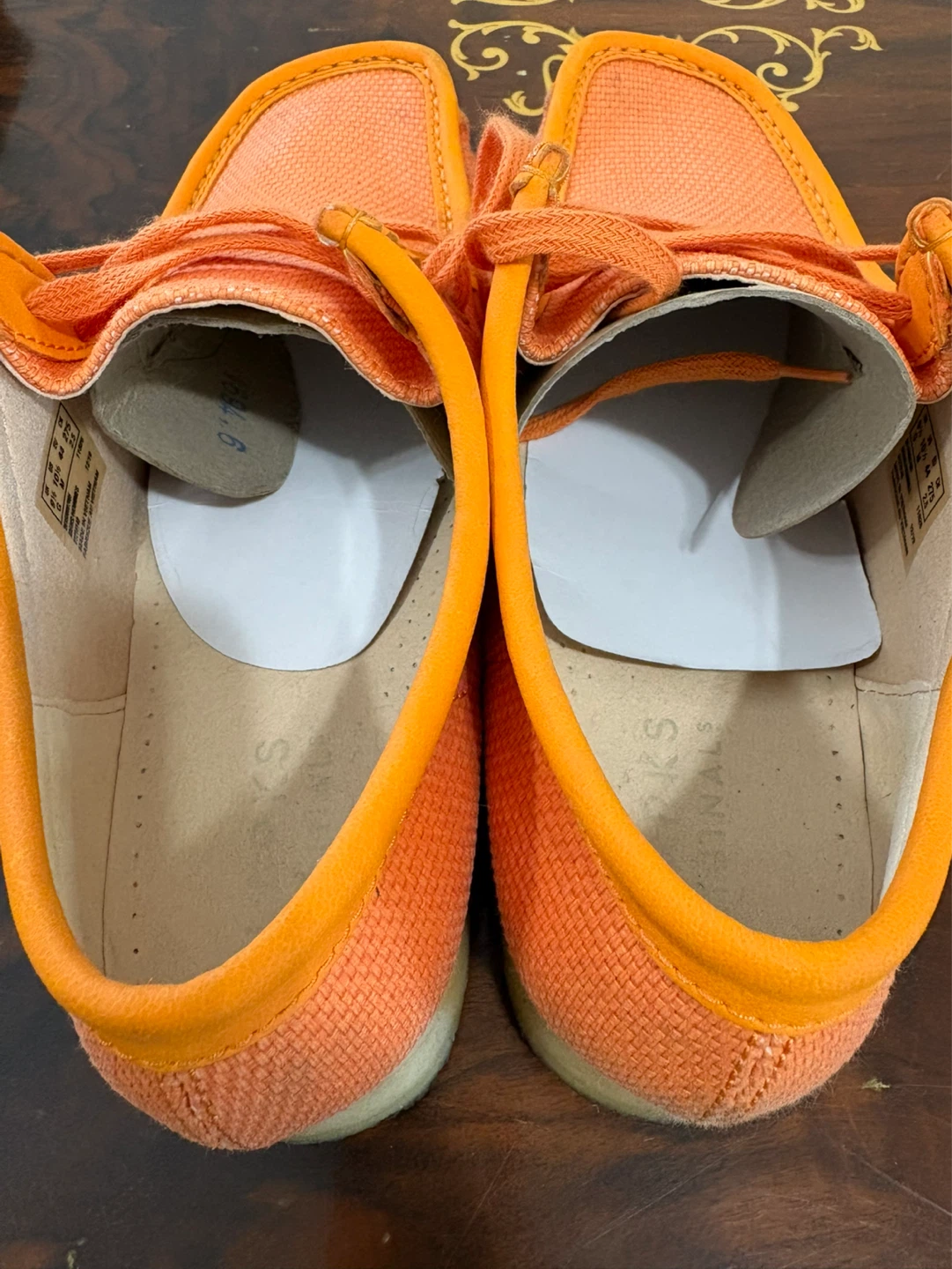 Clarks Wallabee Shoes - Orange - Size US 10.5 - photo 3