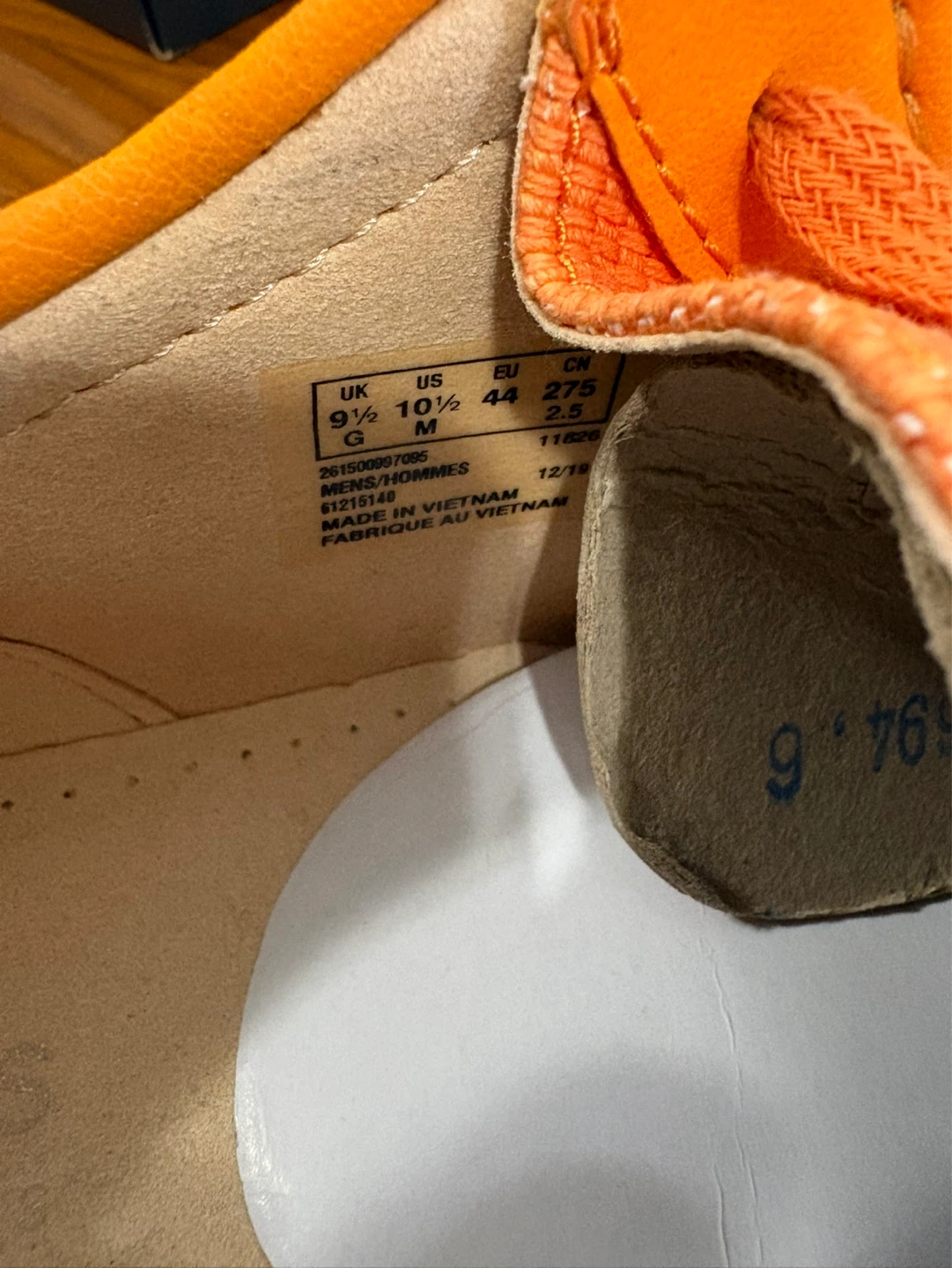 Clarks Wallabee Shoes - Orange - Size US 10.5 - photo 4
