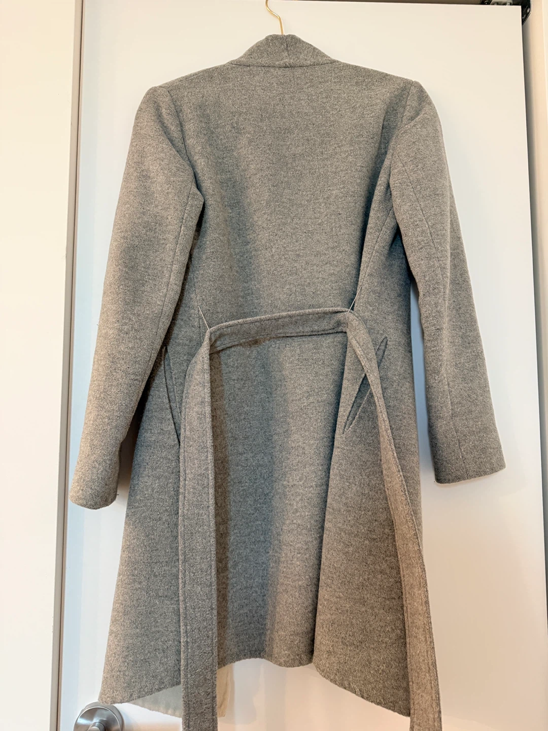 Babaton Aritzia Grey Wool Coat - XS - photo 2