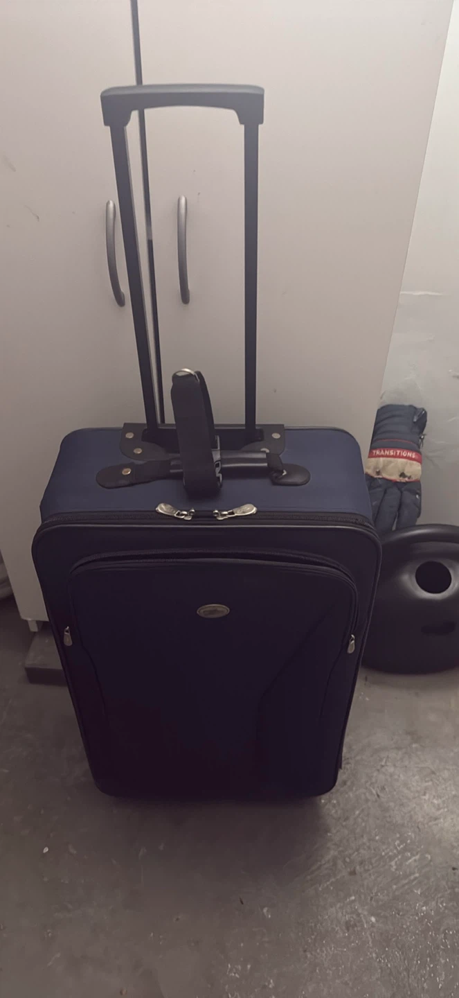 Blue Luggage - photo 2