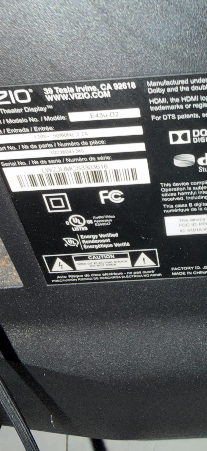 VIZIO E43u-D2 43-Inch 4K Smart TV - photo 3
