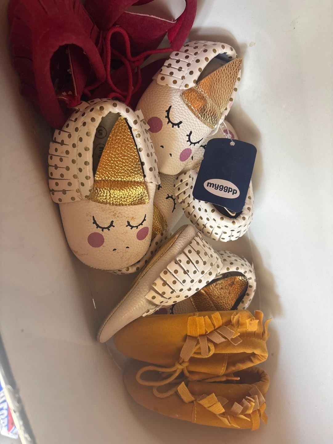 Baby shoes best offer mostly new
