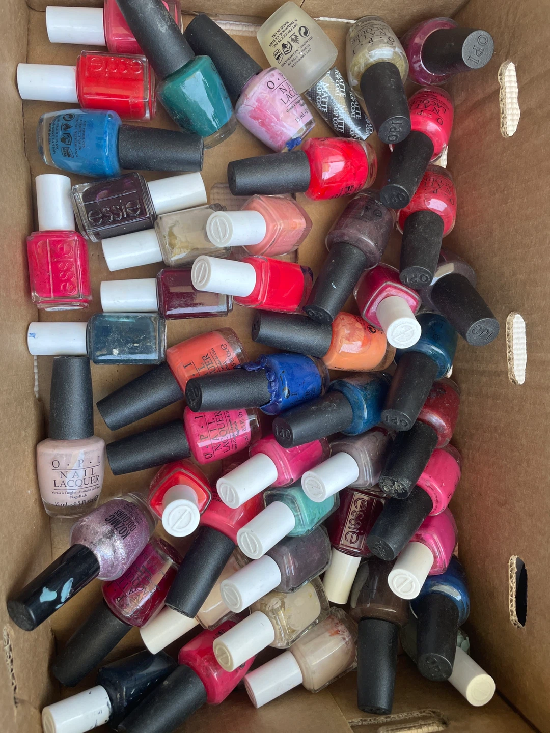 Assorted OPI & Essie Nail Polish Lot - photo 3