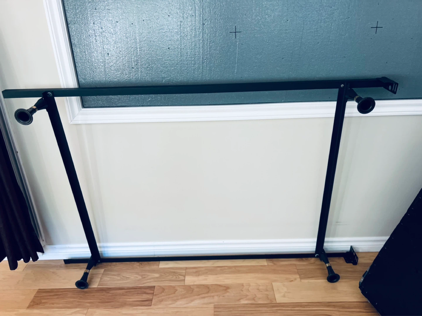 Twin Size Mattress with Metal Bed Frame - photo 4