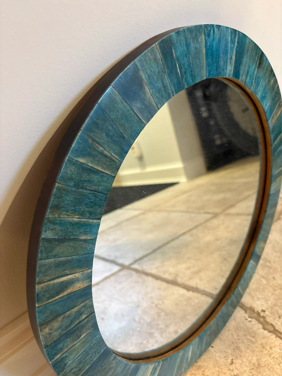 Round Decorative Mirror with Teal Mosaic Frame - photo 2