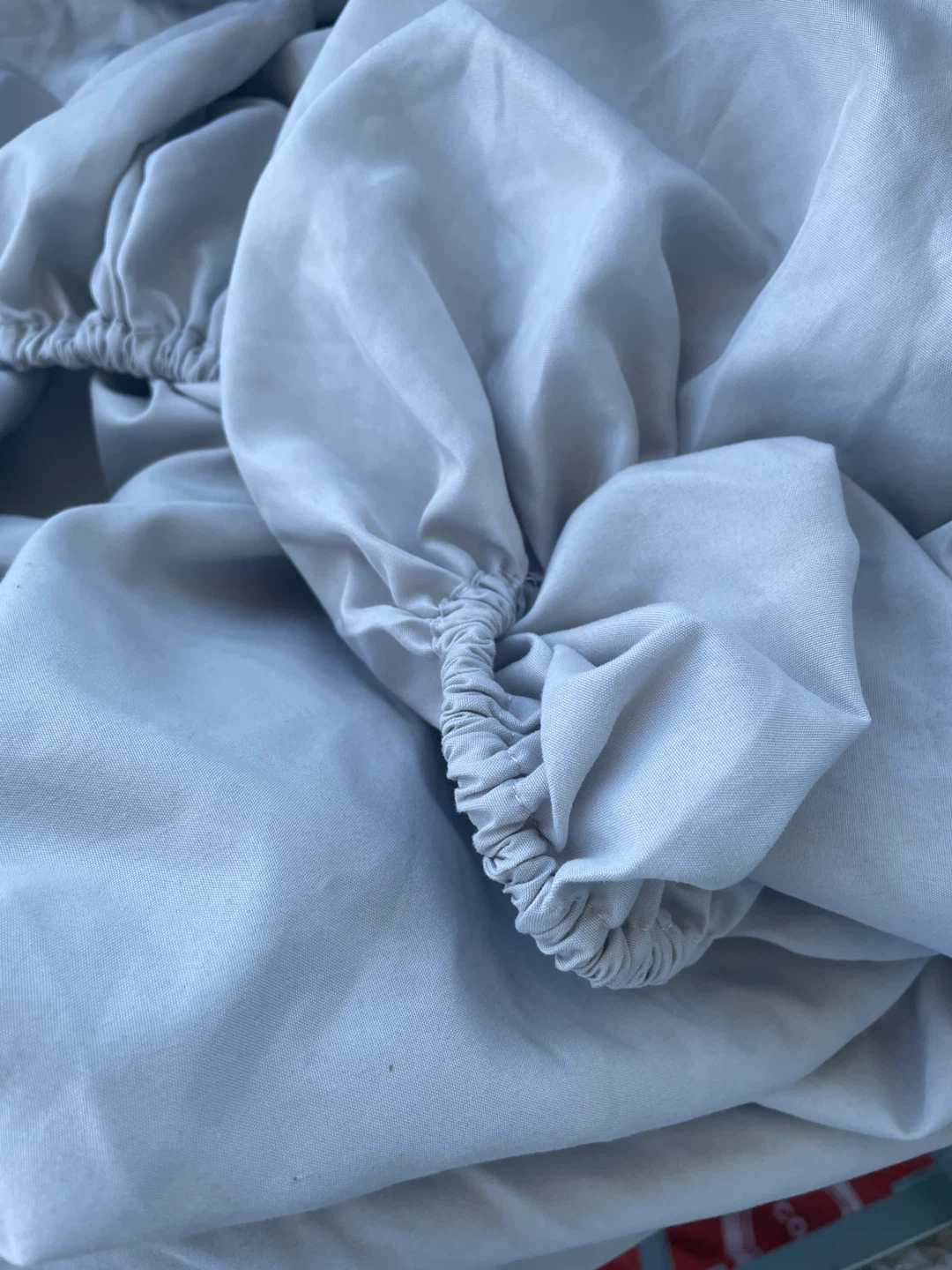 Cathay Home Queen Fitted Sheet with Free Pillow Cover - photo 2
