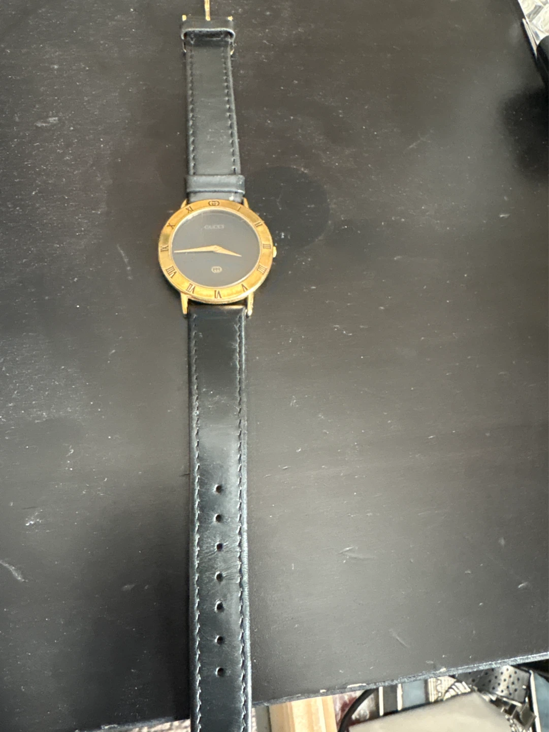 Gucci Watch - Black Leather Band - photo 3