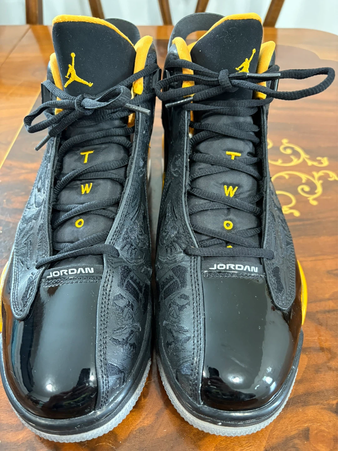 Jordan TWo Basketball Shoes - Black/Yellow (Size 12) - photo 2