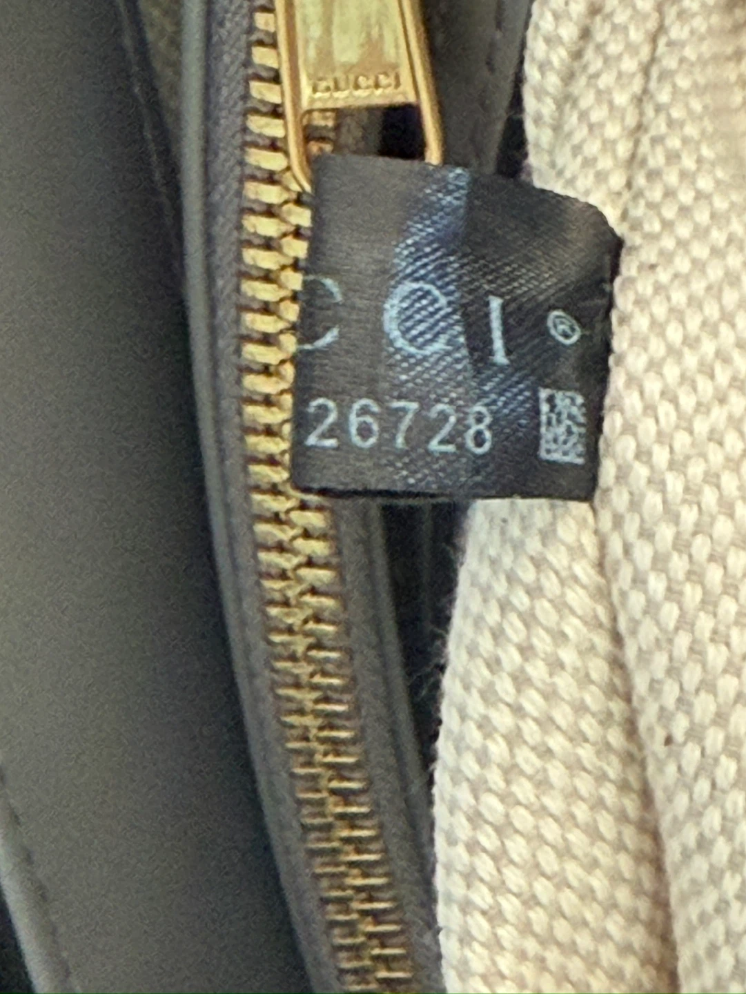 Gucci GG Matelassé Leather Top Handle Bag Grey - photo 5