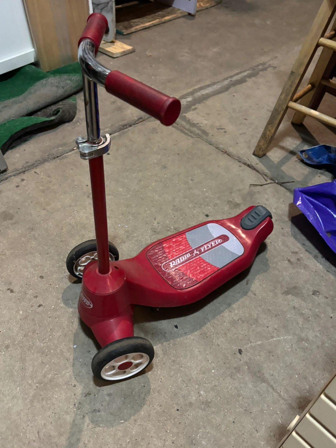 Radio Flyer Red 3-Wheel Scooter - photo 2