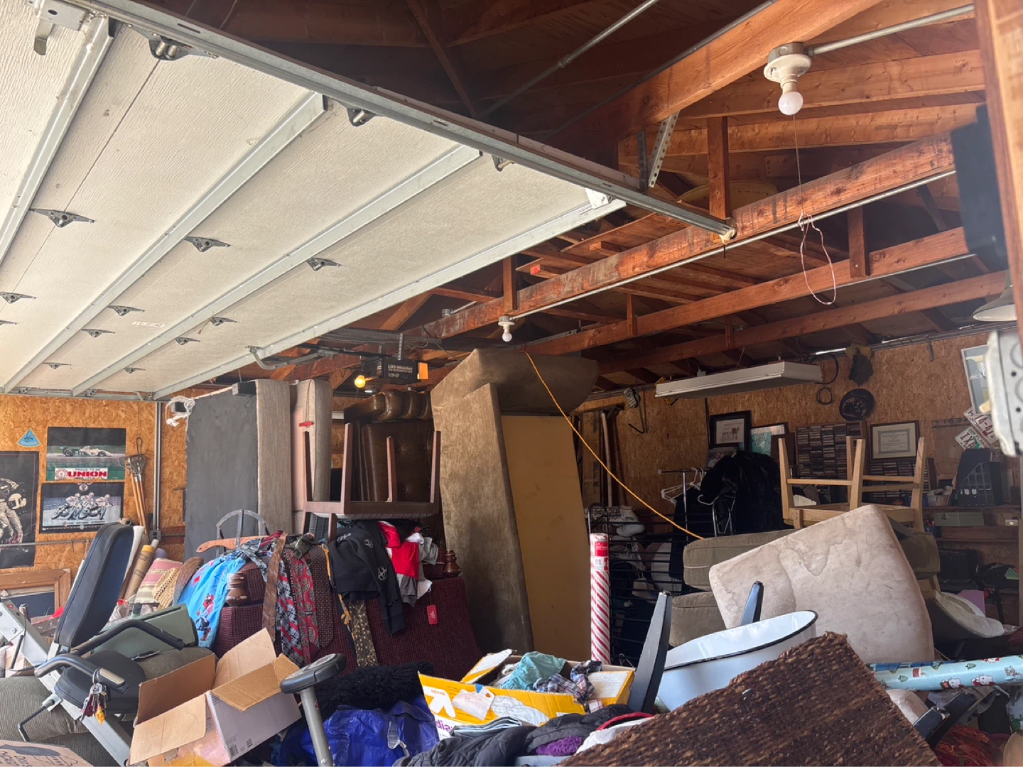 Garage sale . Name your prices 5/27/26
