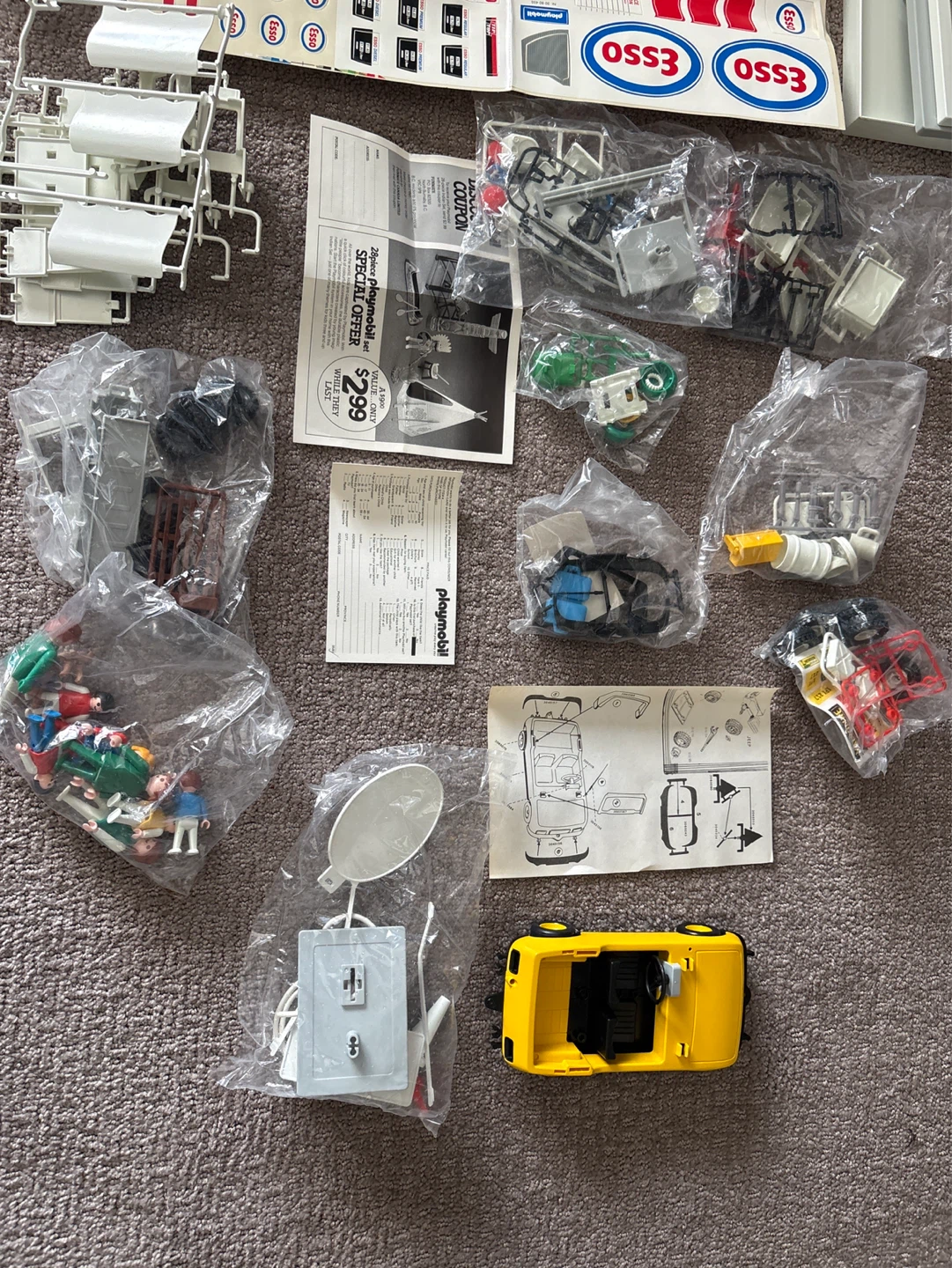 Playmobil Esso Gas Station Set - photo 3